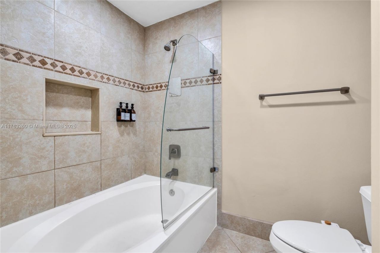 5762 Fox Hollow Dr, Unit C, Boca Raton, FL 33486 Photo