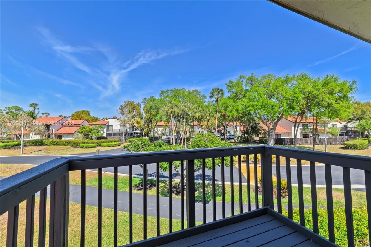5762 Fox Hollow Dr, Unit C, Boca Raton, FL 33486 Photo