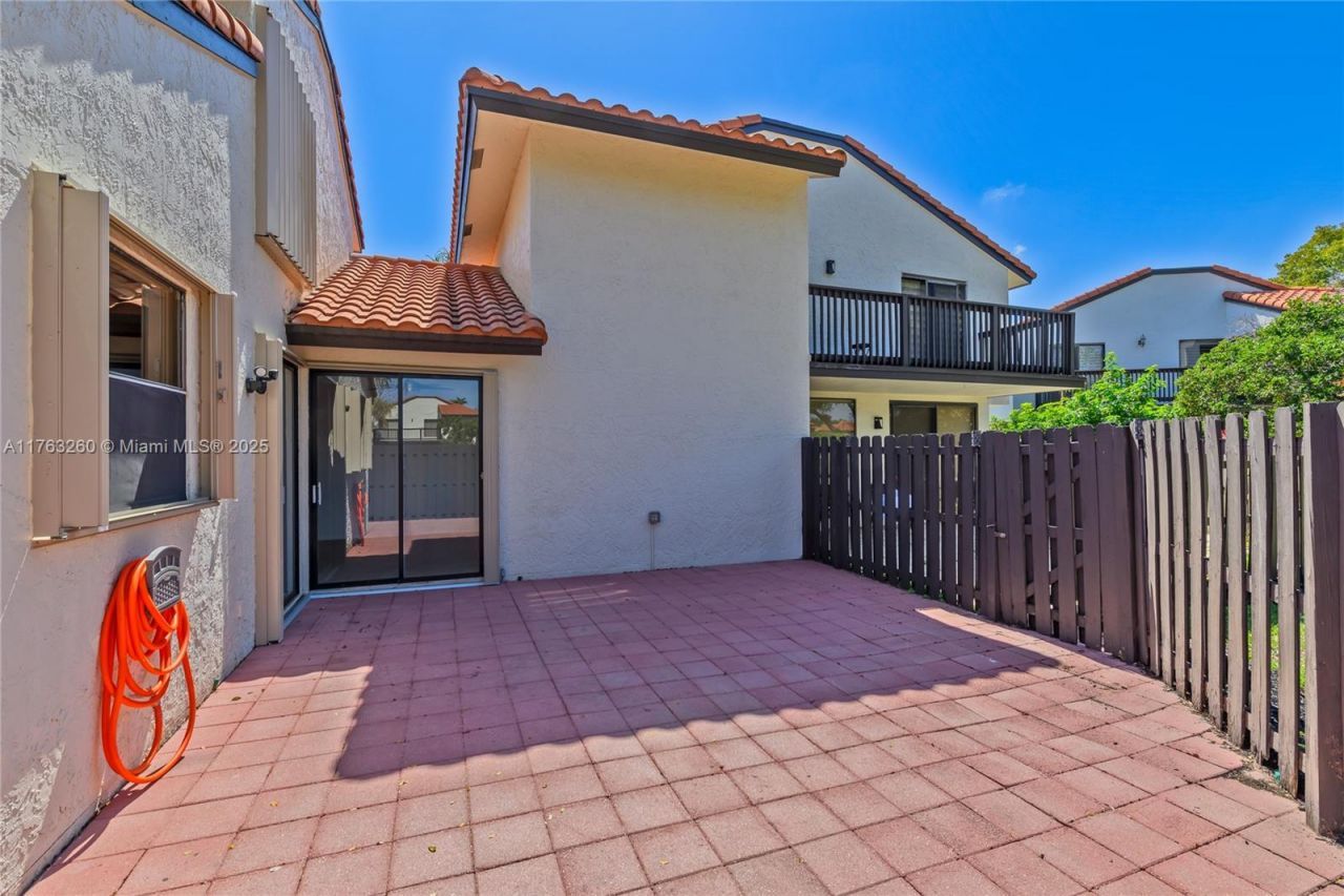 5762 Fox Hollow Dr, Unit C, Boca Raton, FL 33486 Photo