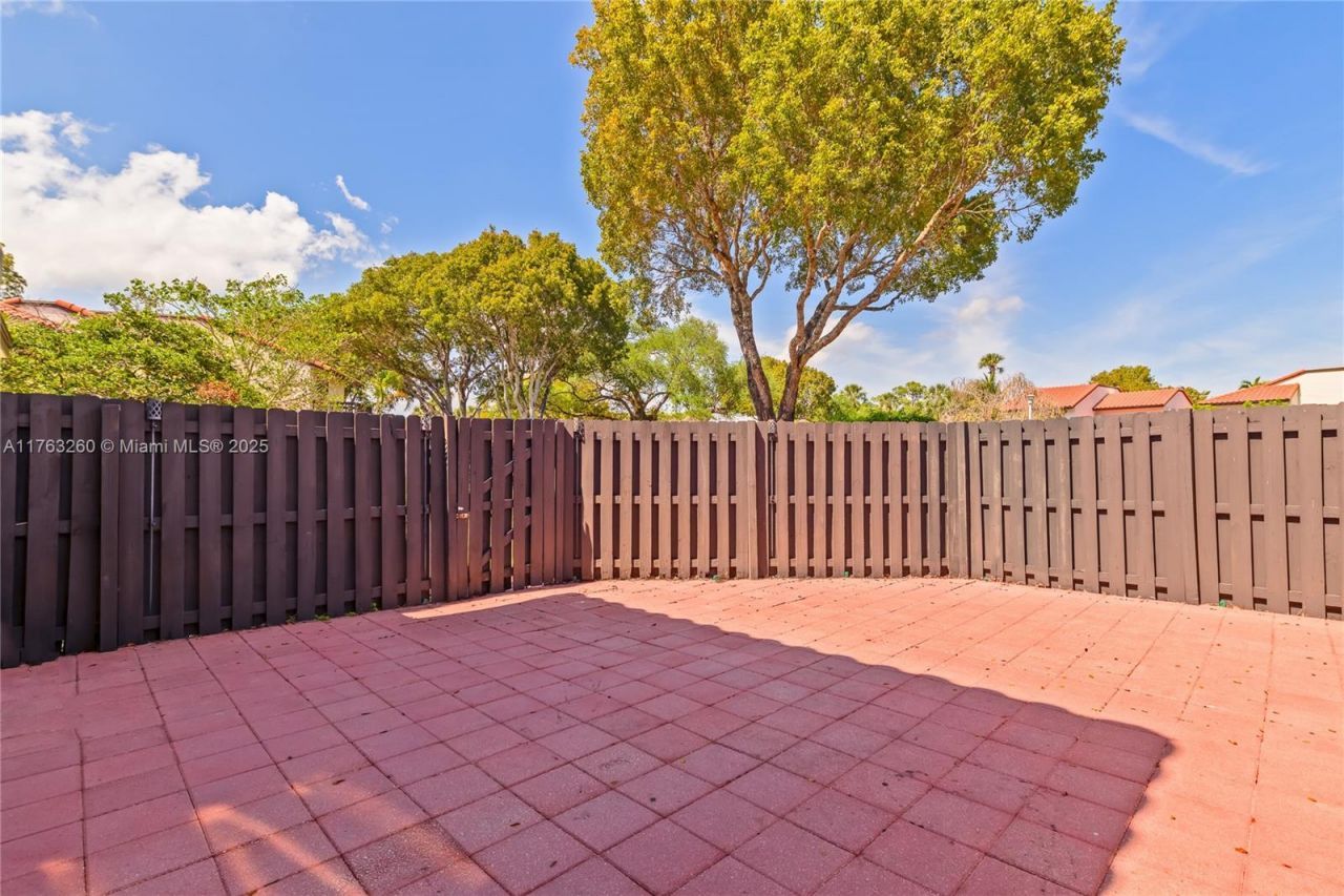 5762 Fox Hollow Dr, Unit C, Boca Raton, FL 33486 Photo