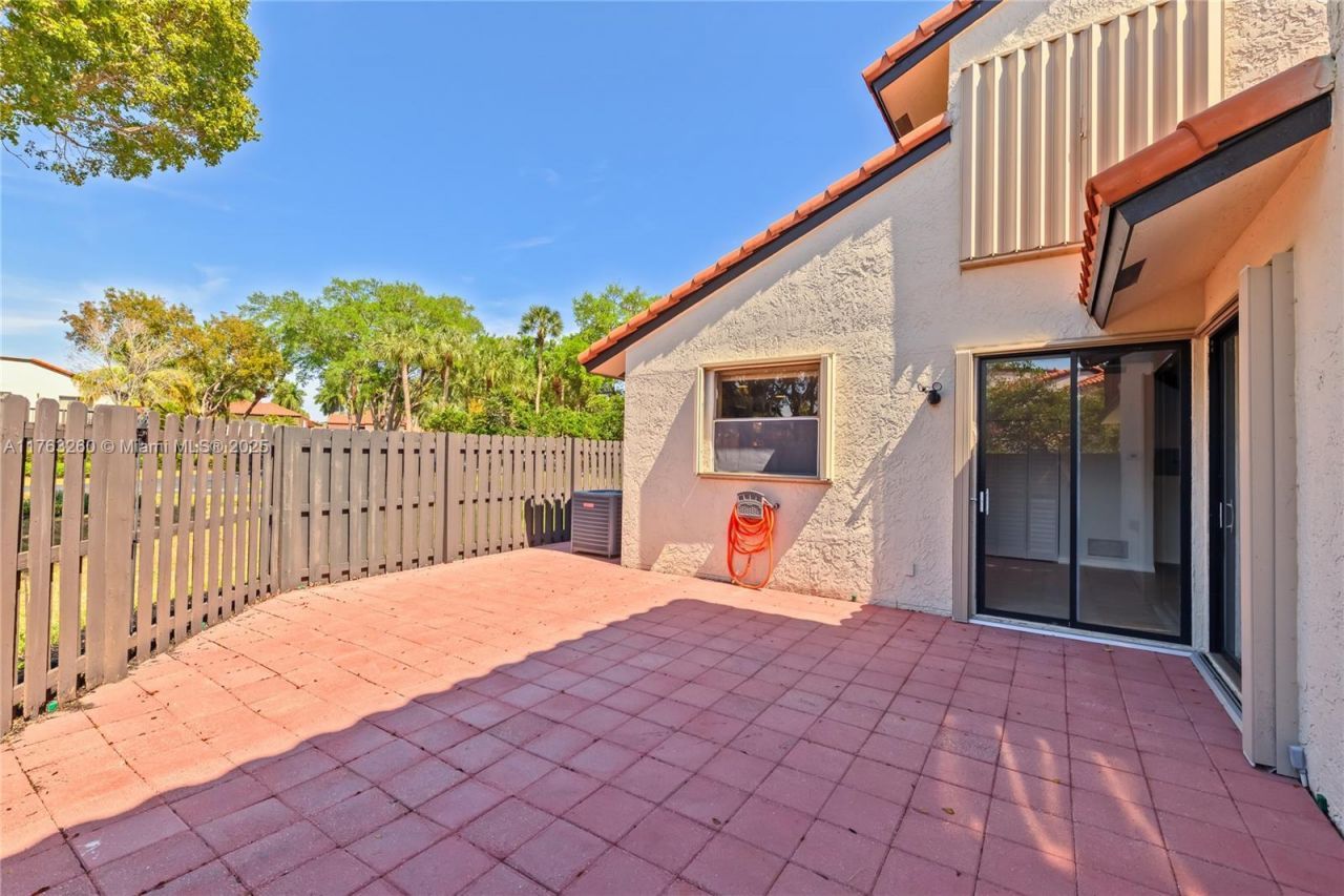 5762 Fox Hollow Dr, Unit C, Boca Raton, FL 33486 Photo