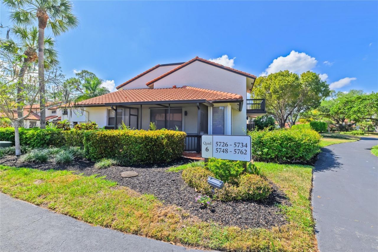 5762 Fox Hollow Dr, Unit C, Boca Raton, FL 33486 Photo