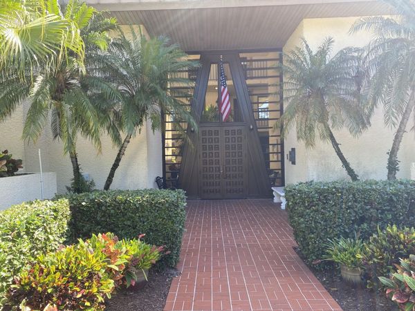 1800 SE Saint Lucie Boulevard, Unit 5-203, Stuart, FL 34996