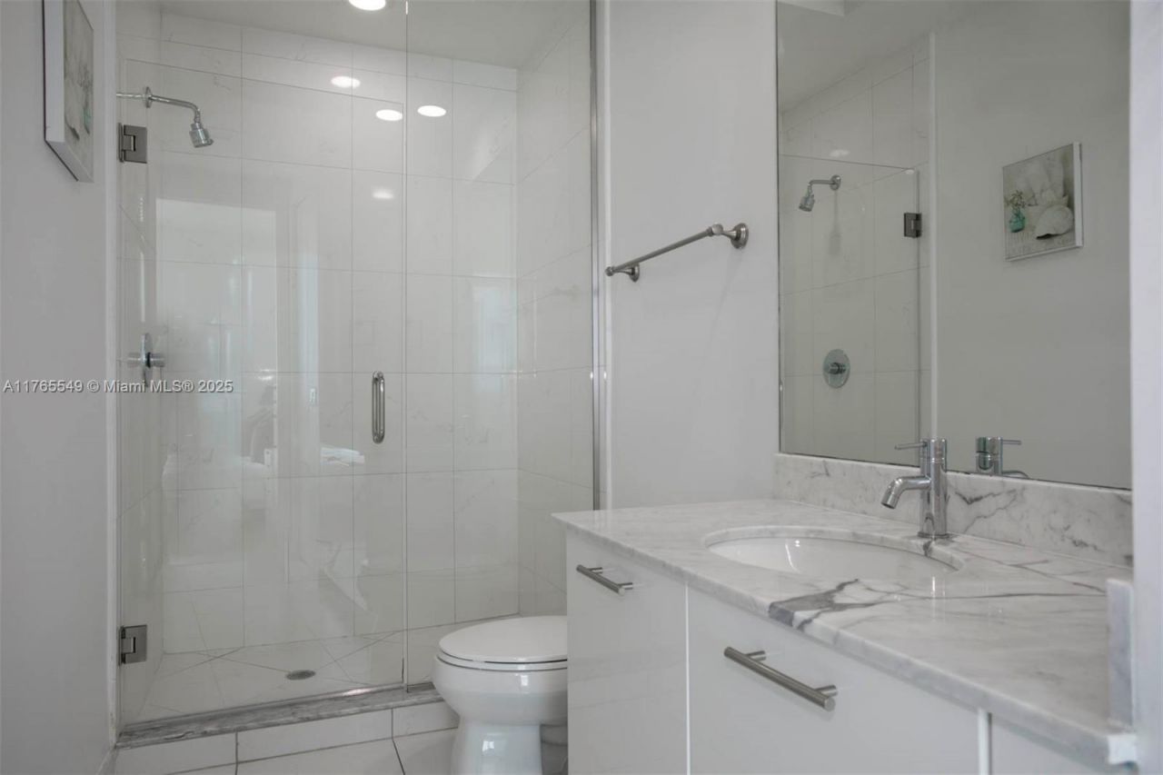 55 SE 6th St, Unit 4110, Miami, FL 33131 Photo