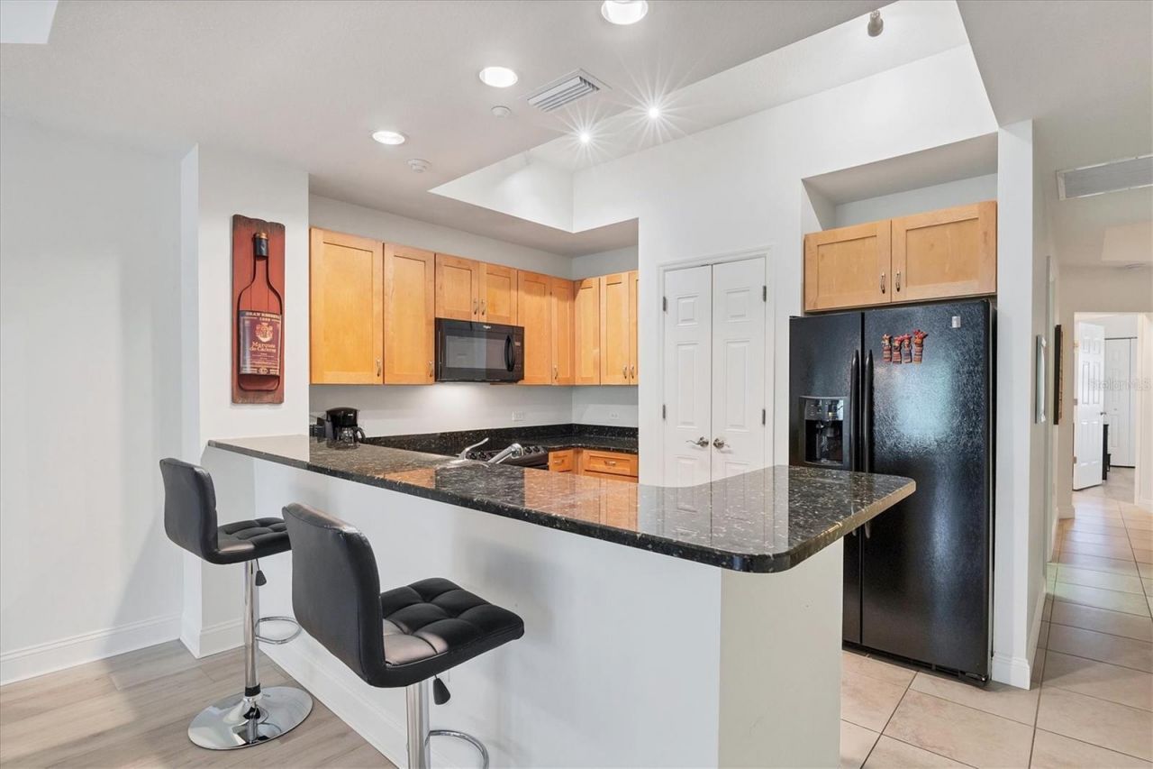 7710 Lake Vista Court, Unit 205, Lakewood Ranch, FL 34202 Photo