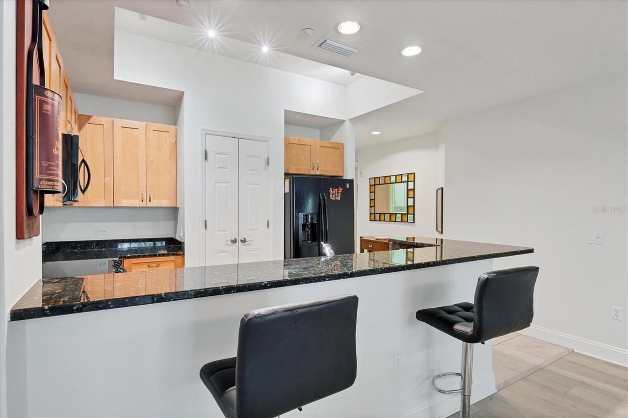 7710 Lake Vista Court, Unit 205, Lakewood Ranch, FL 34202 Photo