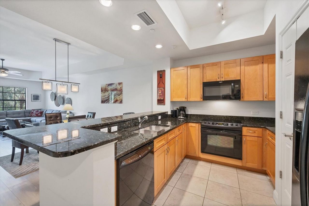 7710 Lake Vista Court, Unit 205, Lakewood Ranch, FL 34202 Photo