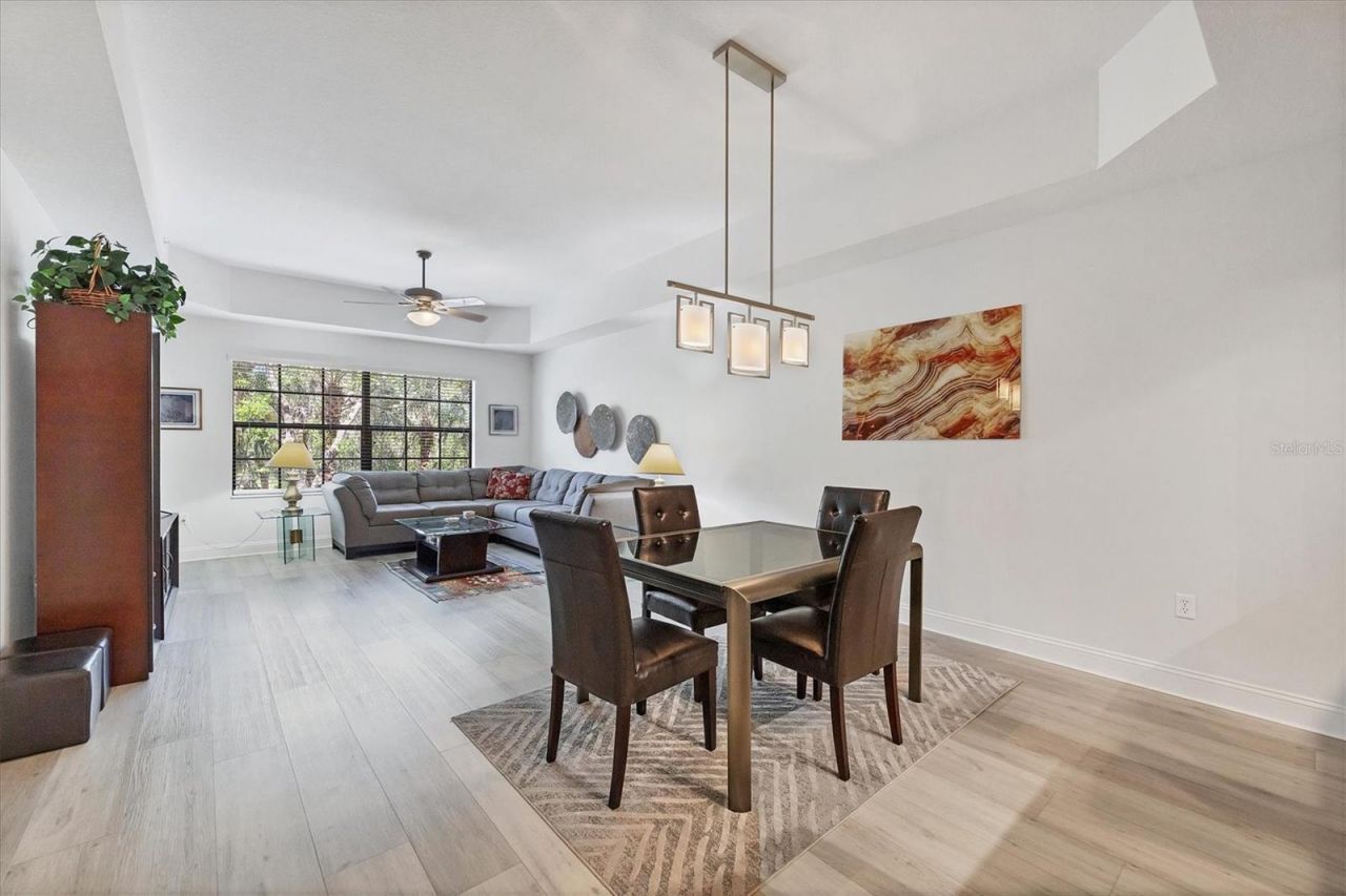 7710 Lake Vista Court, Unit 205, Lakewood Ranch, FL 34202 Photo