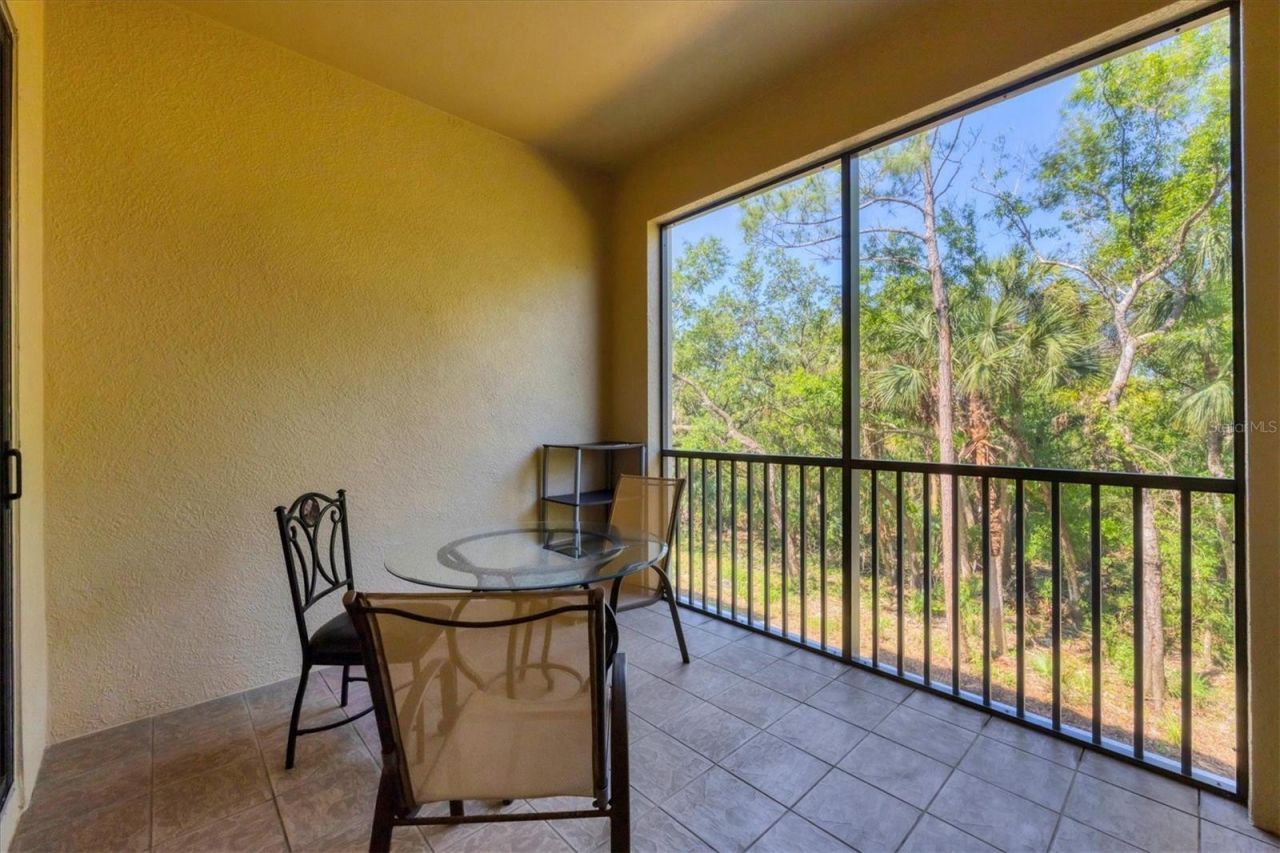 7710 Lake Vista Court, Unit 205, Lakewood Ranch, FL 34202 Photo