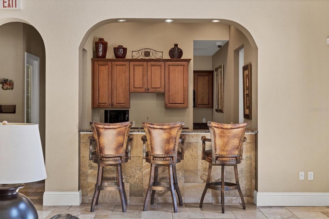 7710 Lake Vista Court, Unit 205, Lakewood Ranch, FL 34202 Photo