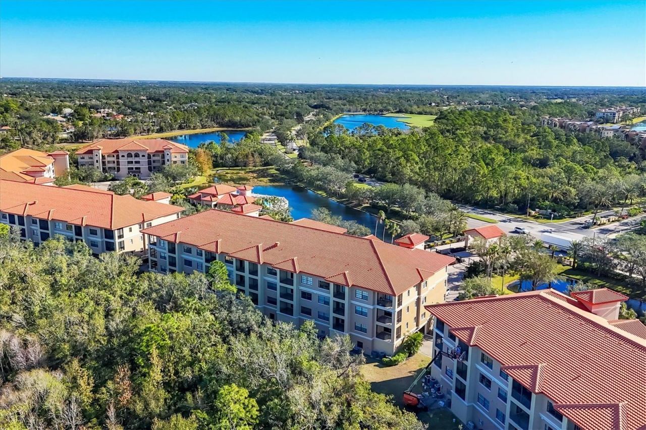 7710 Lake Vista Court, Unit 205, Lakewood Ranch, FL 34202 Photo