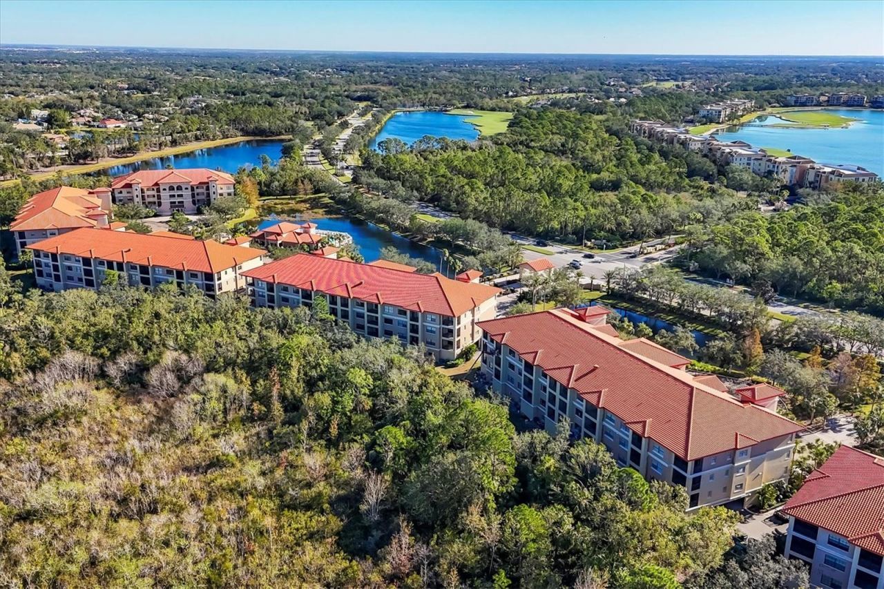 7710 Lake Vista Court, Unit 205, Lakewood Ranch, FL 34202 Photo