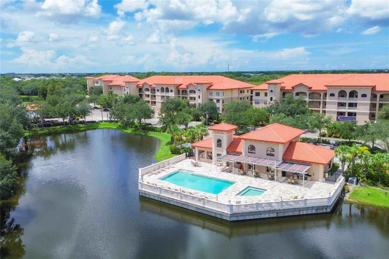 7710 Lake Vista Court, Unit 205, Lakewood Ranch, FL 34202 Photo