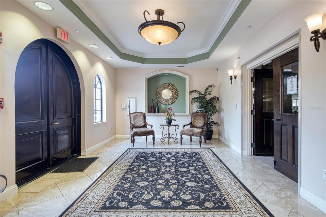 7710 Lake Vista Court, Unit 205, Lakewood Ranch, FL 34202 Photo