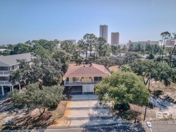 521 Windmill Ridge Road, Gulf Shores, AL 36542