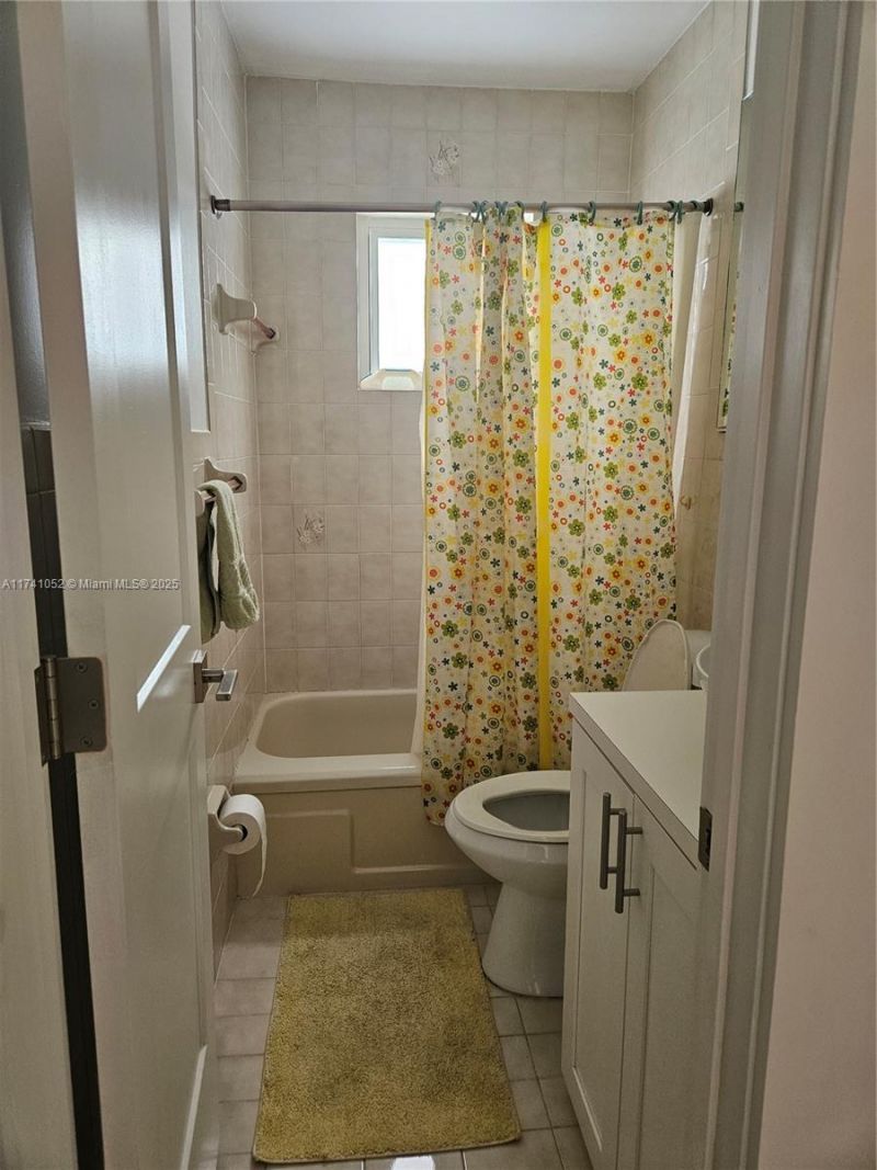 Please Call For Address, Hialeah, FL 33012 Photo
