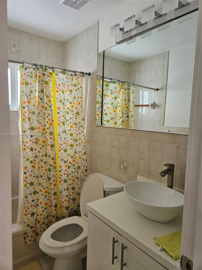 Please Call For Address, Hialeah, FL 33012 Photo
