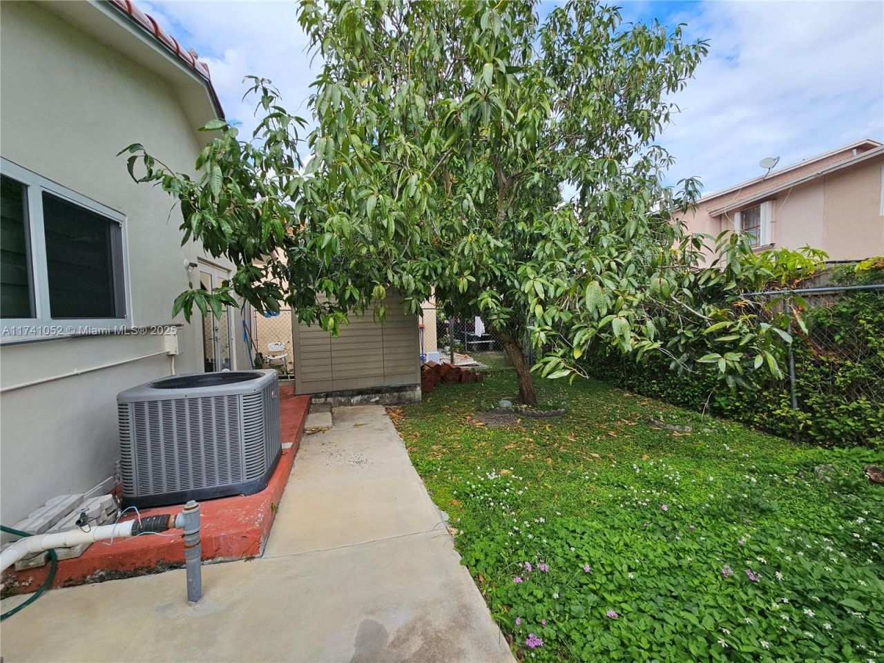 Please Call For Address, Hialeah, FL 33012 Photo