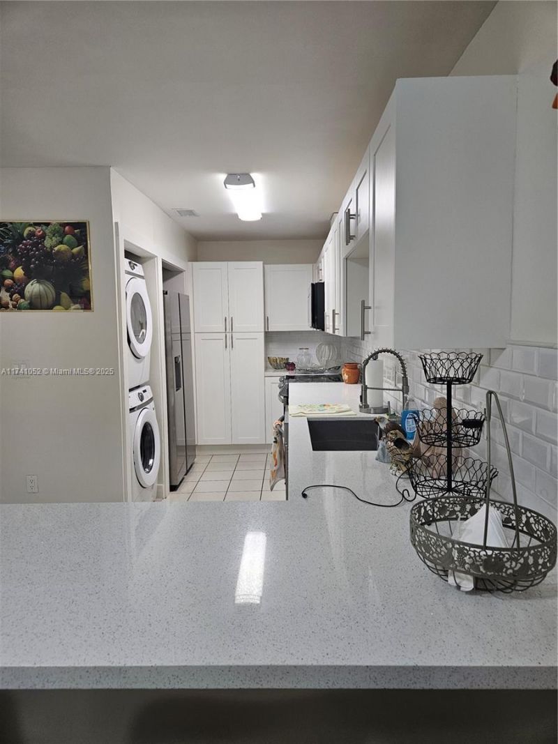 Please Call For Address, Hialeah, FL 33012 Photo