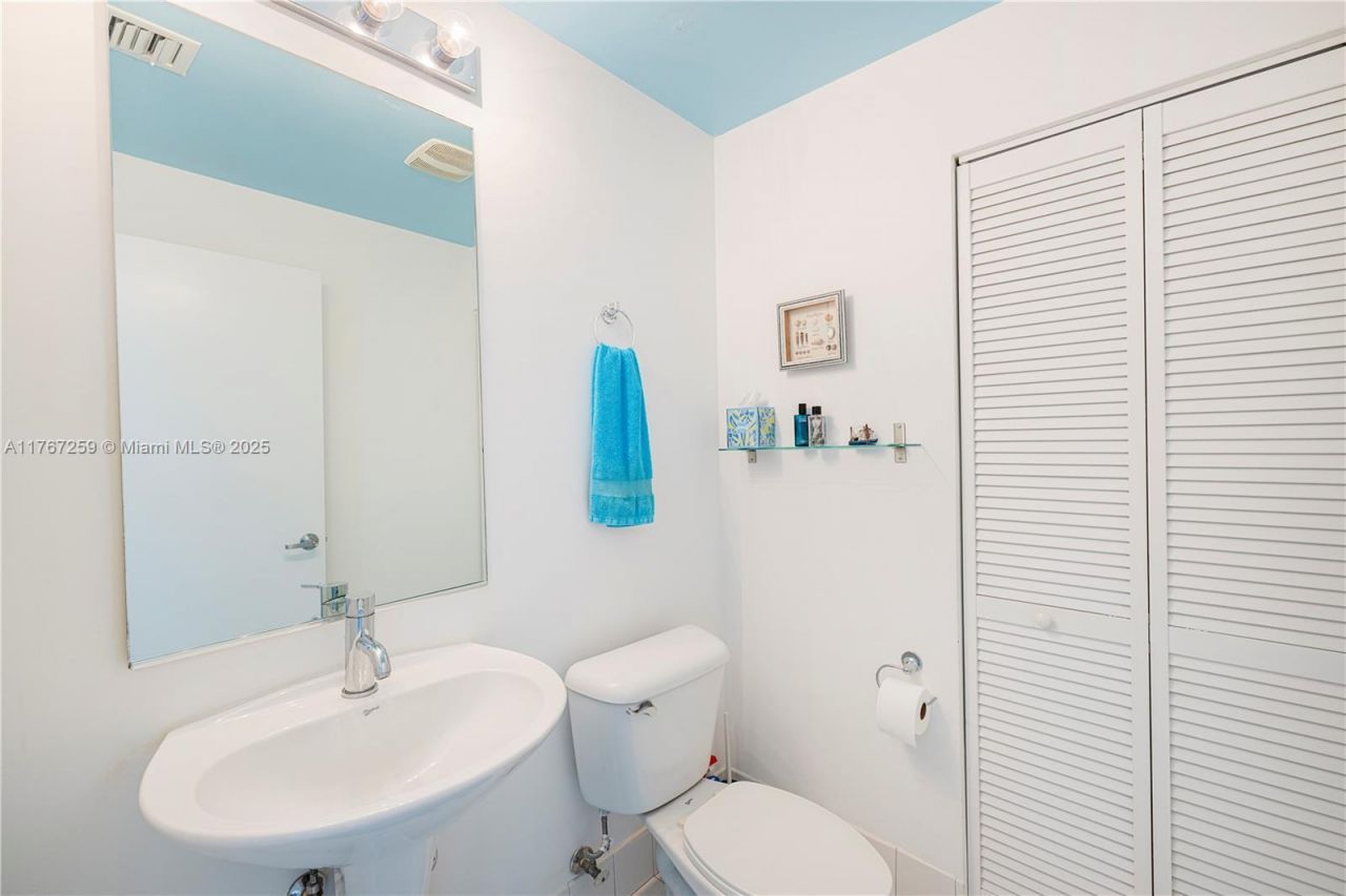888 Biscayne Blvd, Unit 4306, Miami, FL 33132 Photo