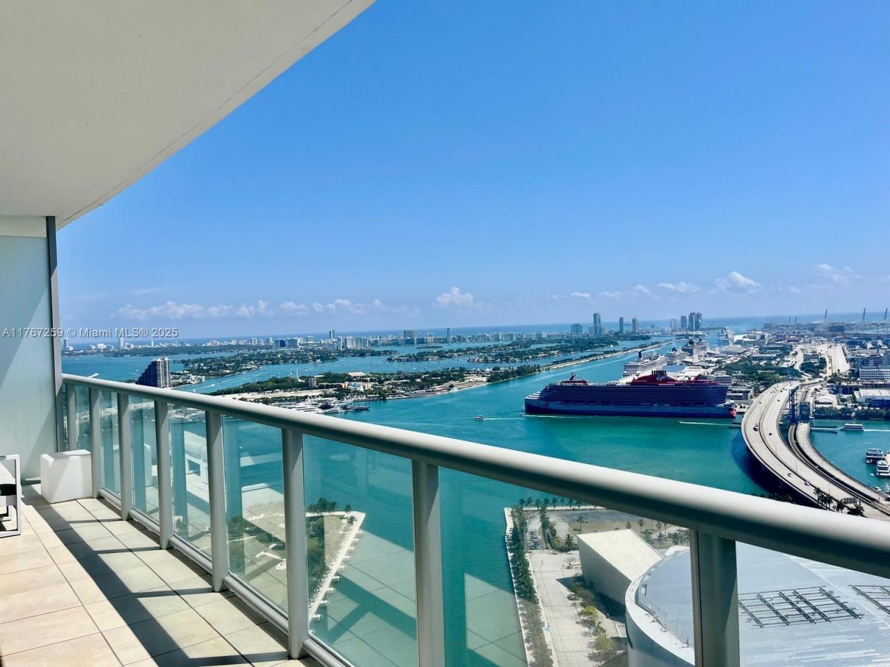 888 Biscayne Blvd, Unit 4306, Miami, FL 33132 Photo