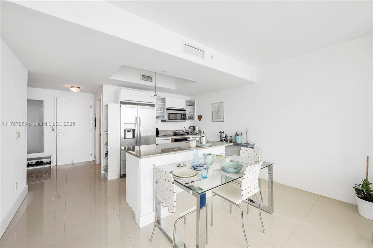 888 Biscayne Blvd, Unit 4306, Miami, FL 33132 Photo