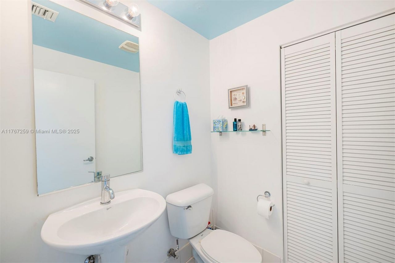 888 Biscayne Blvd, Unit 4306, Miami, FL 33132 Photo