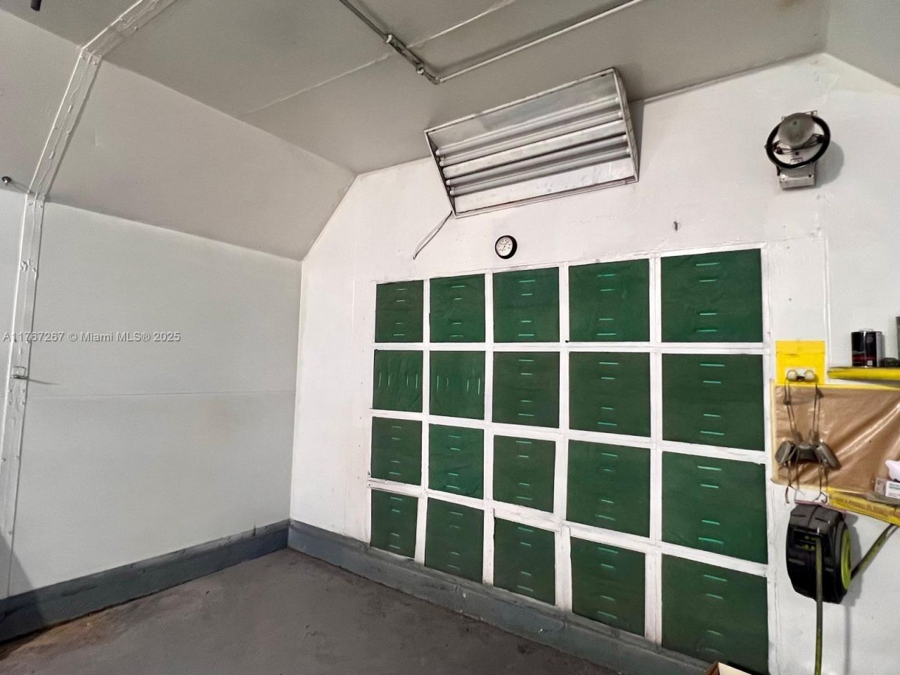 Body Shop Business For Sale, Hialeah, FL 33014 Photo