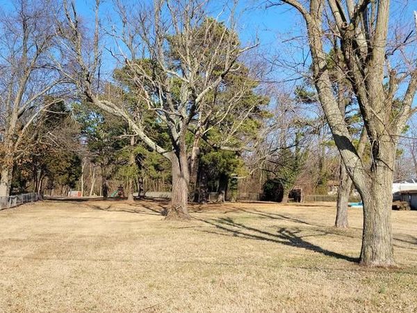 BEECHWOOD AVENUE, ESSEX, MD 21221