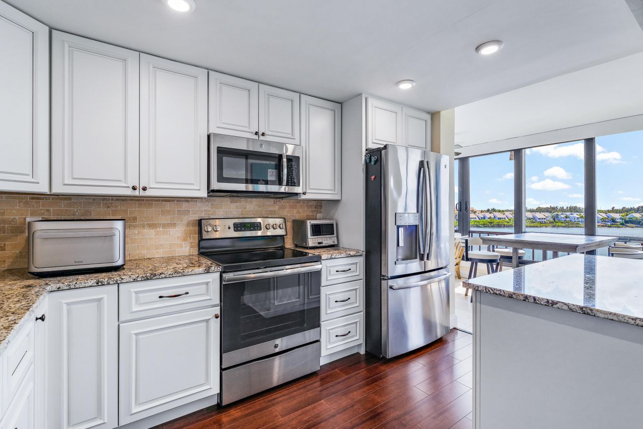 1648 Jupiter Cove 514b Drive, Unit 514b, Jupiter, FL 33469 Photo