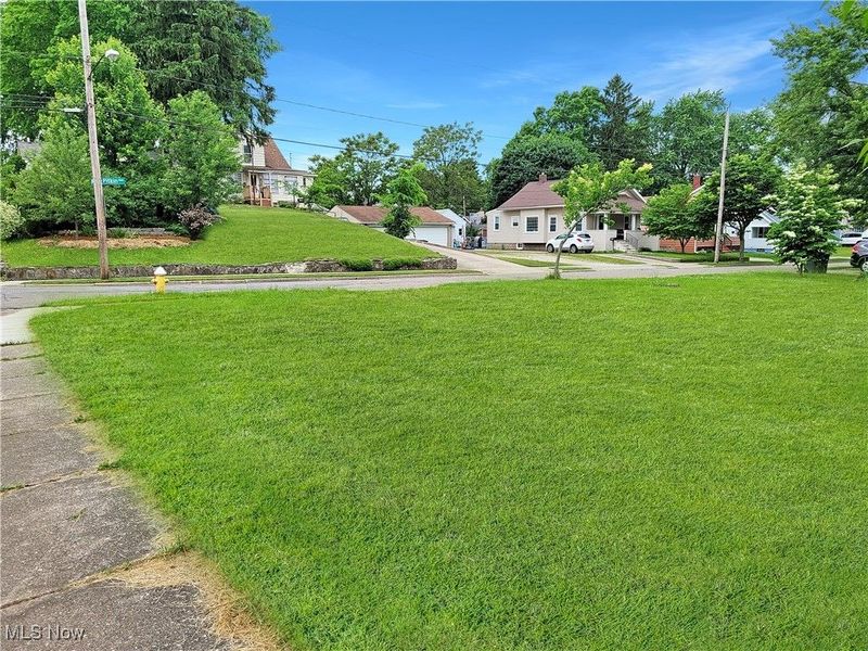 1091 Pitkin Avenue, Akron, OH 44310 Photo 6