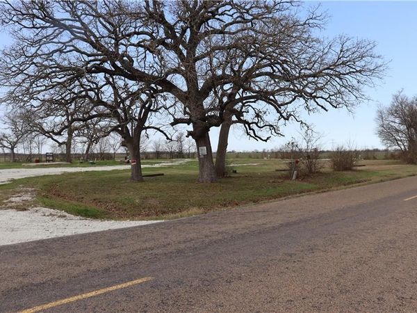 4202 S FM 339, Groesbeck, TX 76642