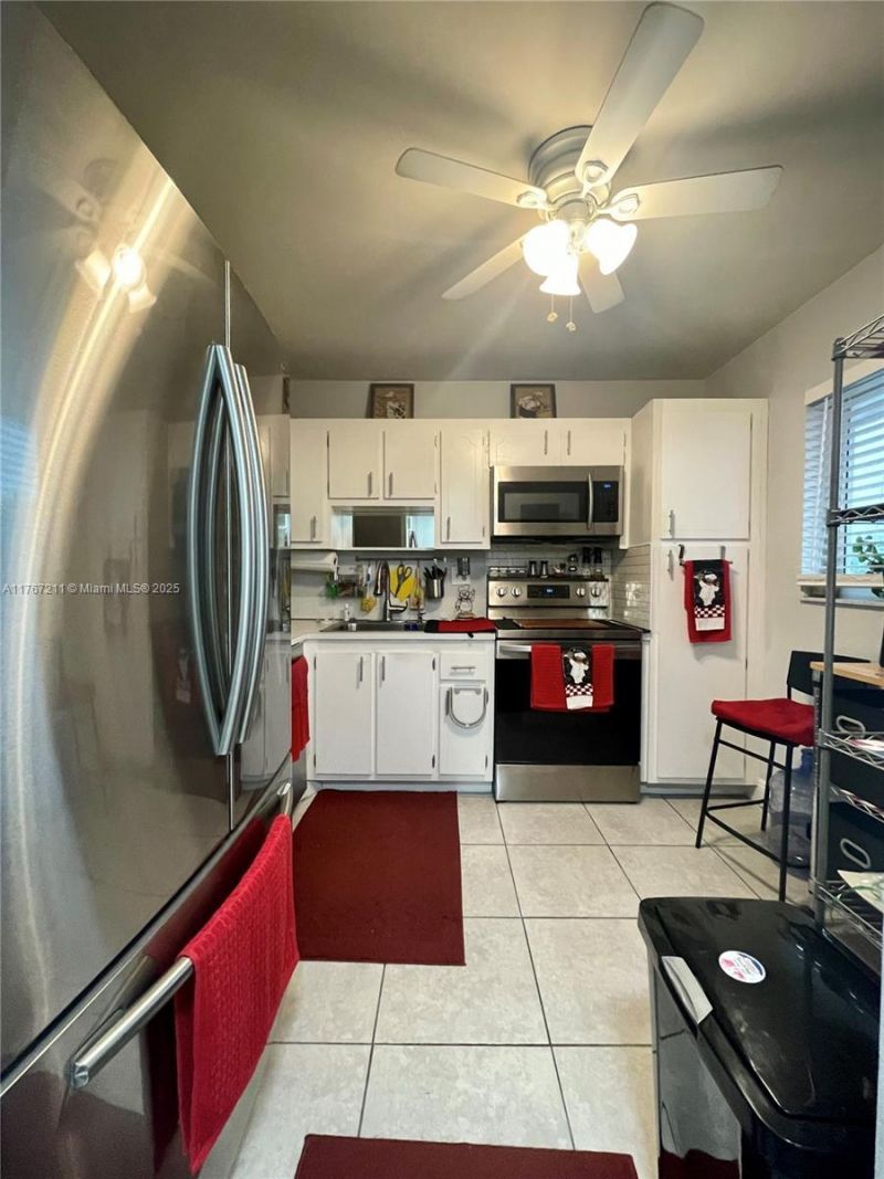 5945 Del Lago Cir, Unit 307, Sunrise, FL 33313 Photo