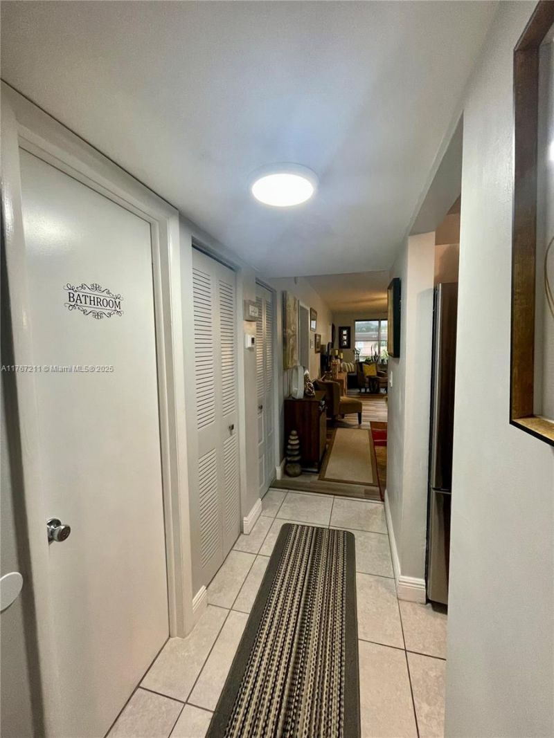 5945 Del Lago Cir, Unit 307, Sunrise, FL 33313 Photo