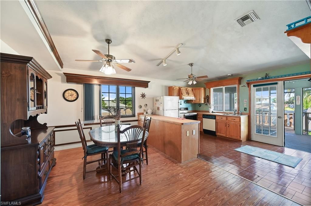 103 Tahiti Cir, Naples, FL 34113 Photo