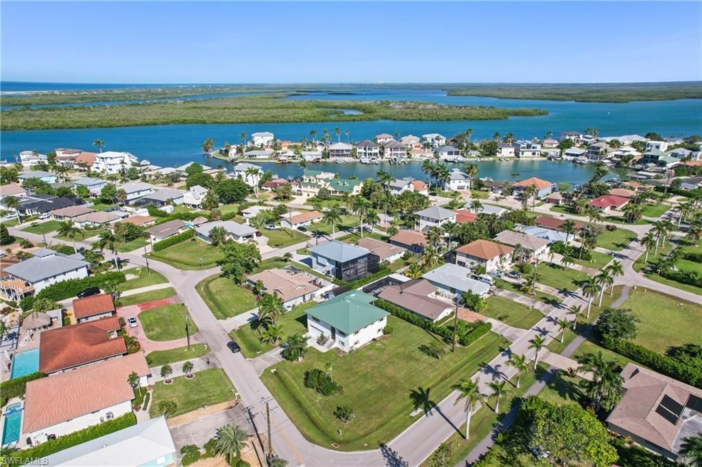 103 Tahiti Cir, Naples, FL 34113 Photo