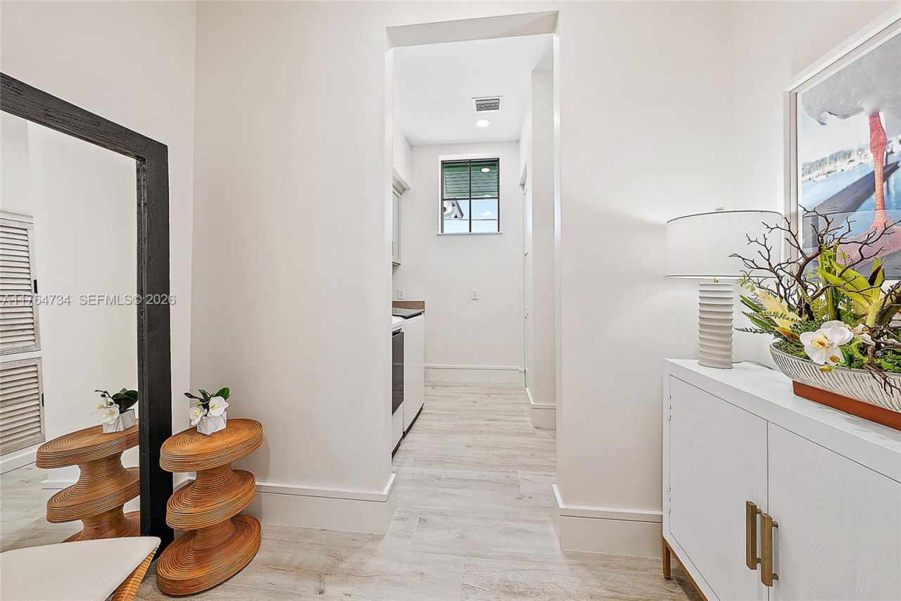 325 N Fairway, Tequesta, FL 33469 Photo