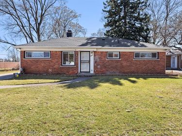 18155 Westhaven Avenue, Southfield, MI 48075