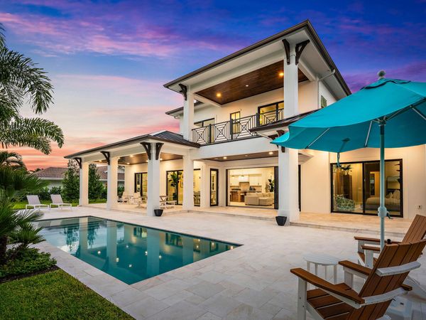 325 Fairway N, Tequesta, FL 33469