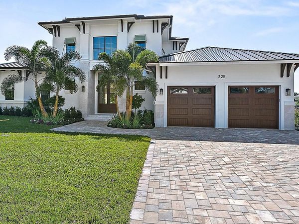 325 Fairway N, Tequesta, FL 33469