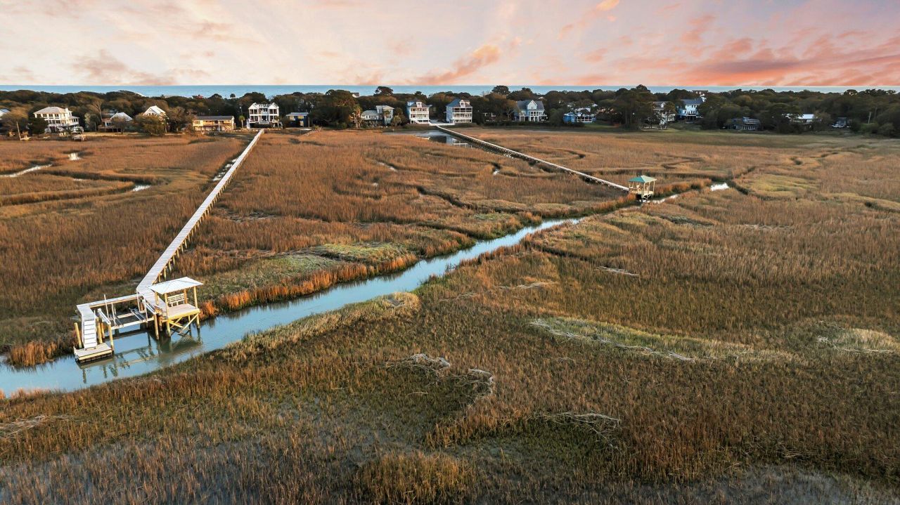 702 E Erie Avenue Photo 14