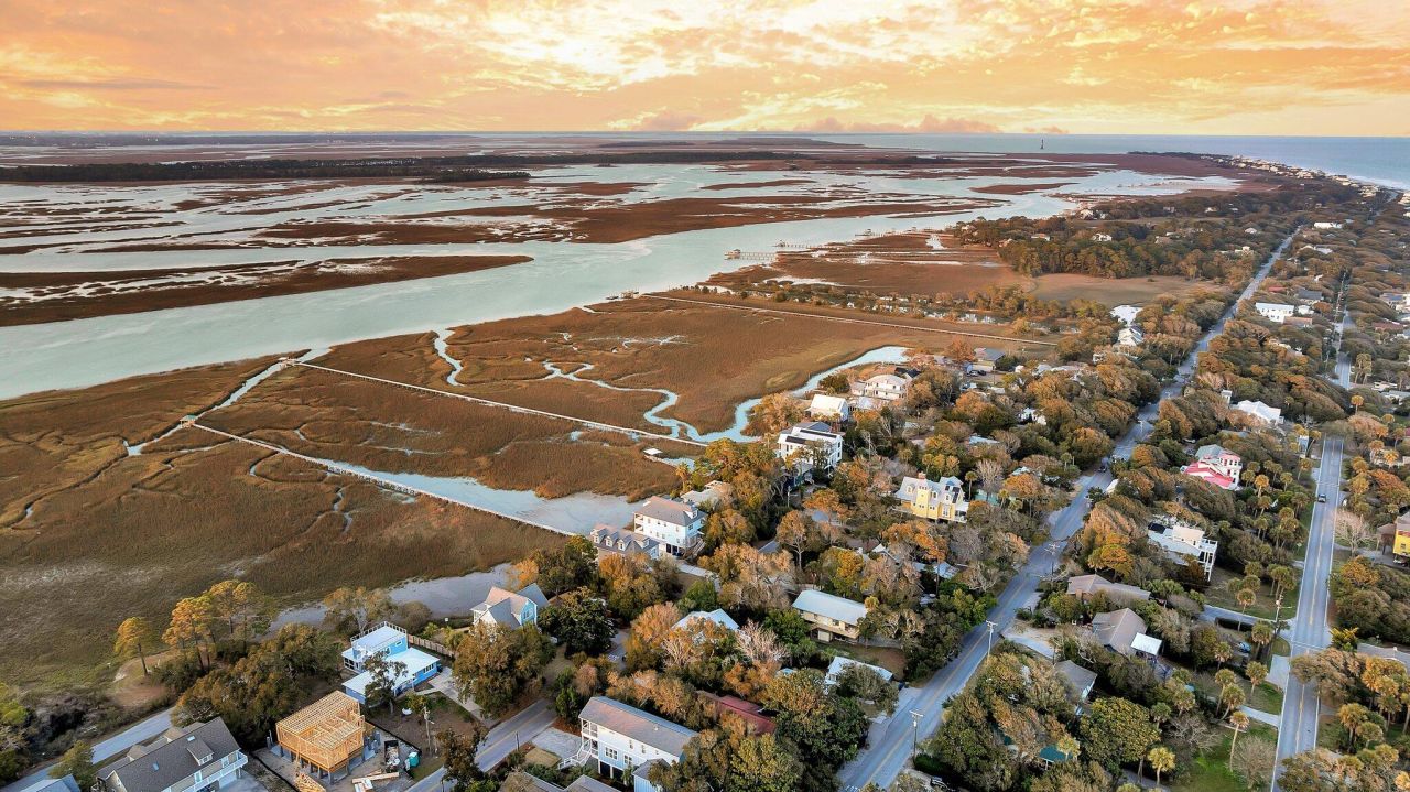 702 E Erie Avenue Photo 20