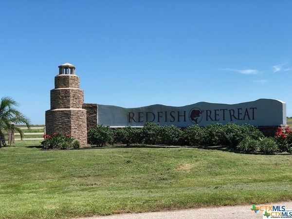 355 Aquarius Lane, Port Lavaca, TX 77979