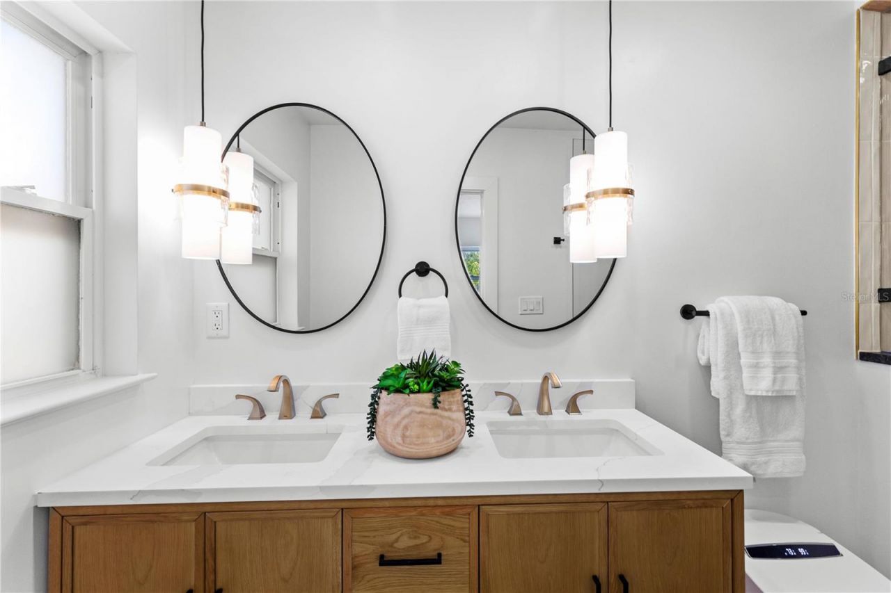 6531 2nd Avenue N, Saint Petersburg, FL 33710 Photo