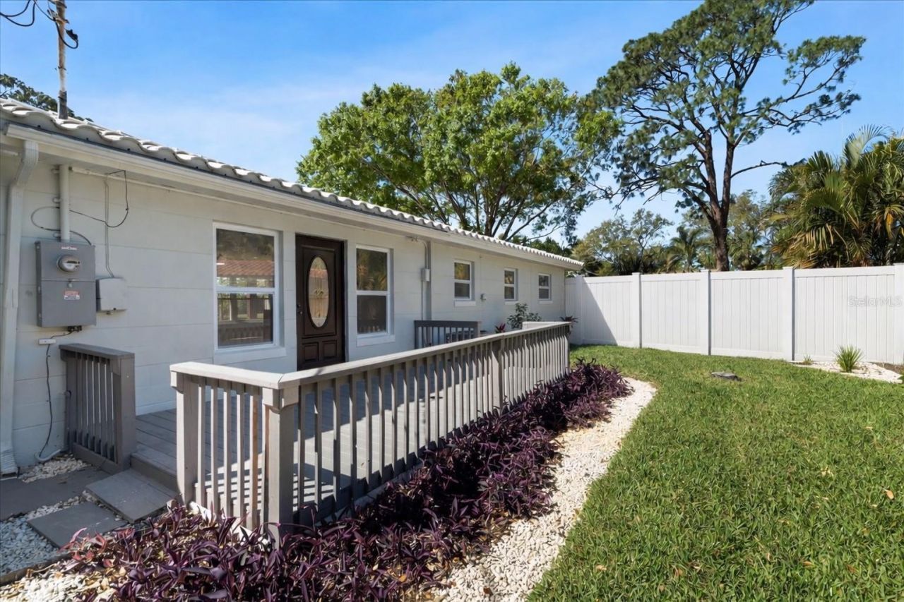 6531 2nd Avenue N, Saint Petersburg, FL 33710 Photo