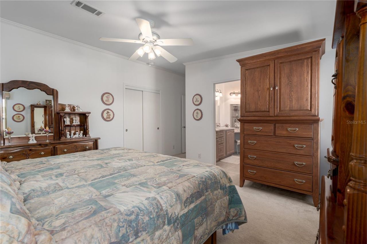 8424 Regal Way, Palmetto, FL 34221 Photo