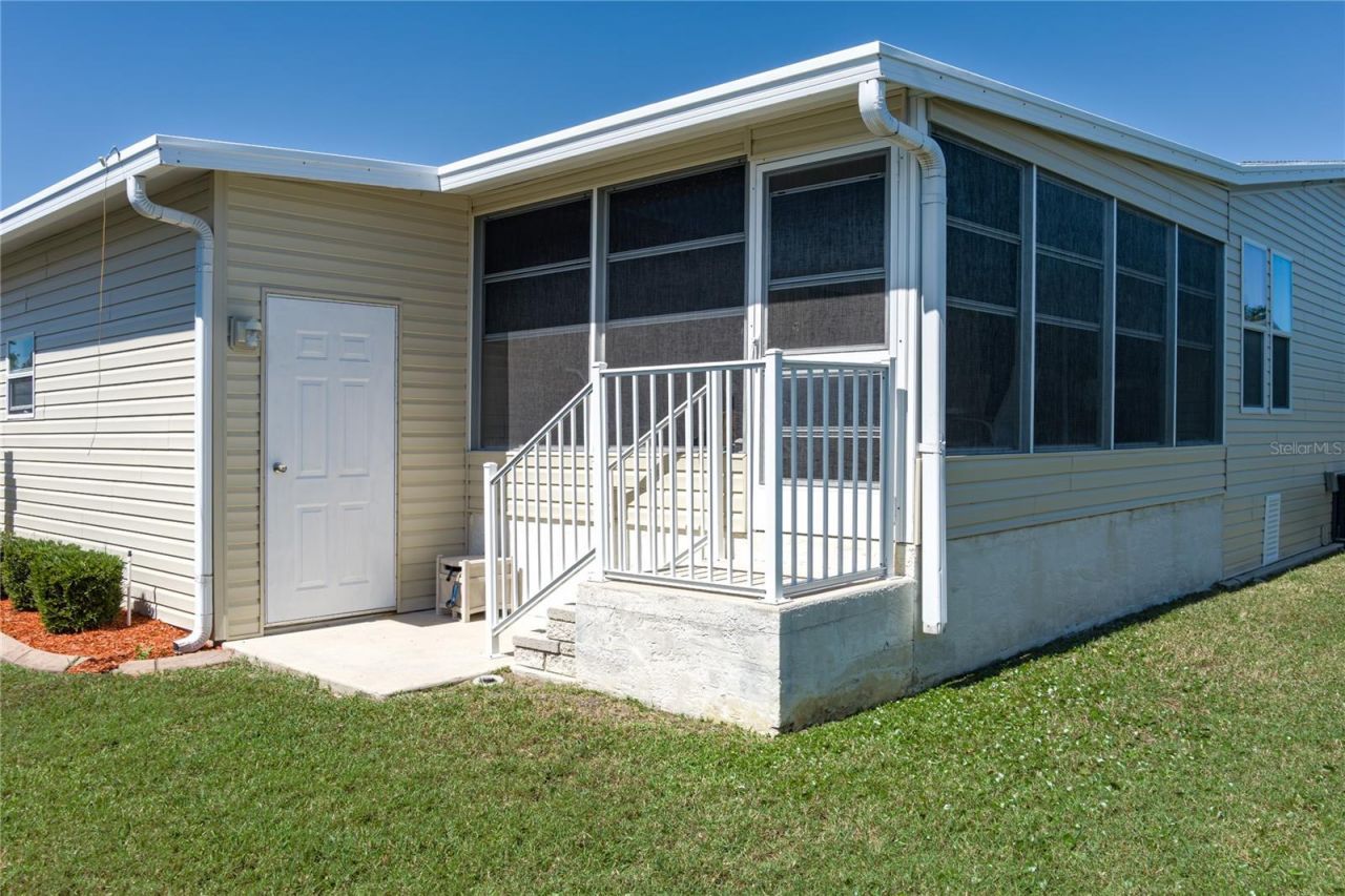 8424 Regal Way, Palmetto, FL 34221 Photo