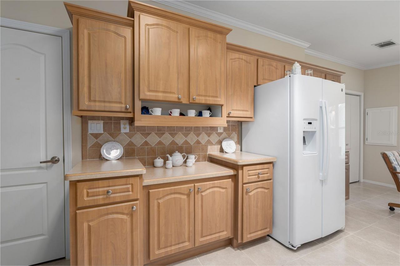 8424 Regal Way, Palmetto, FL 34221 Photo