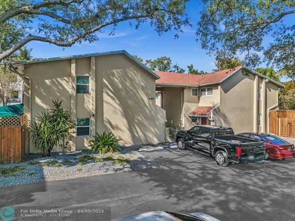 499 SE 13th St, Unit 8E, Fort Lauderdale, FL 33316