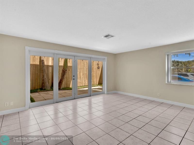 499 SE 13th Street, Unit 8E, Fort Lauderdale, FL 33316 Photo